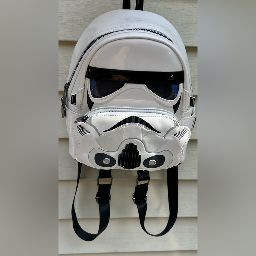 Loungefly Star Wars Stormtrooper Lenticular Mini Backpack - Picture 3 of 17